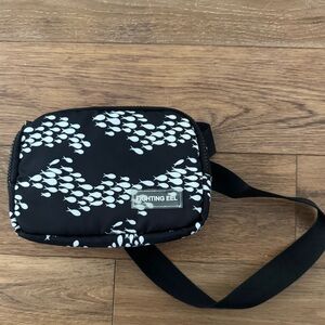 Fighting Eel Side Pouch/Bag - Black Fish